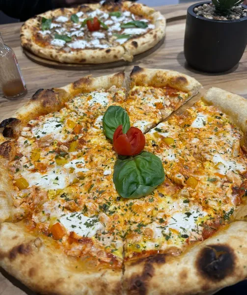La Pizza di Gino