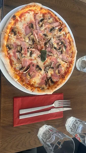 Pietra e pizza