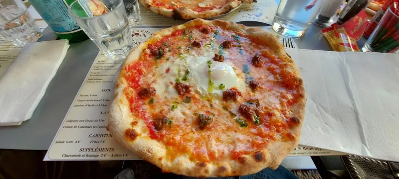 Pizza Vesuvio Menton