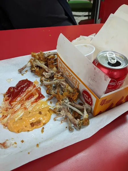 Maxin Chicken