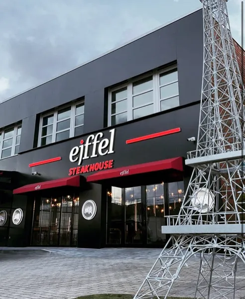Eiffel steakhouse