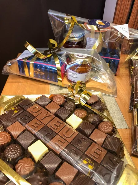 De Neuville Challans Chocolat français