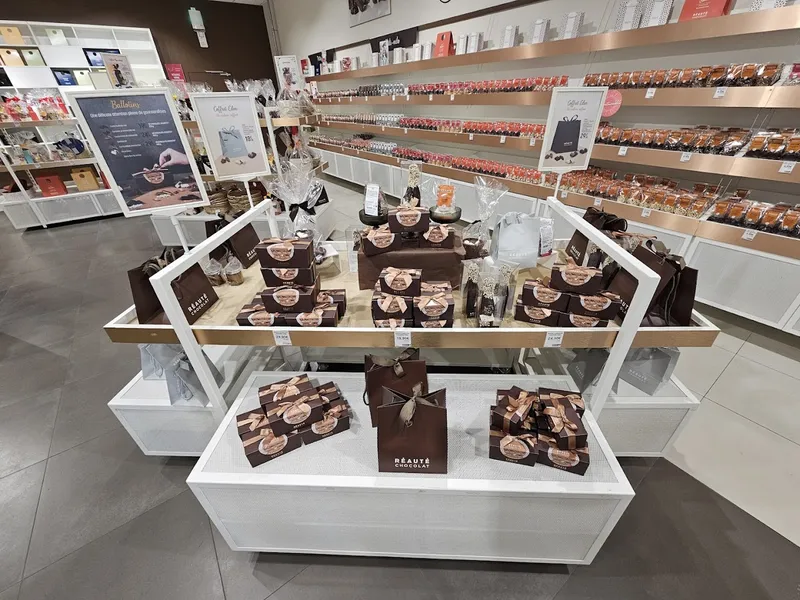 RÉAUTÉ CHOCOLAT