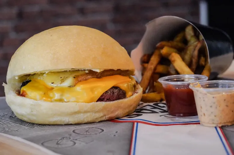 Nomade Burger Traiteur Food Truck Caen Calvados Normandie