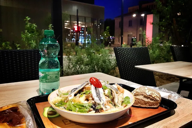 Eat Salad