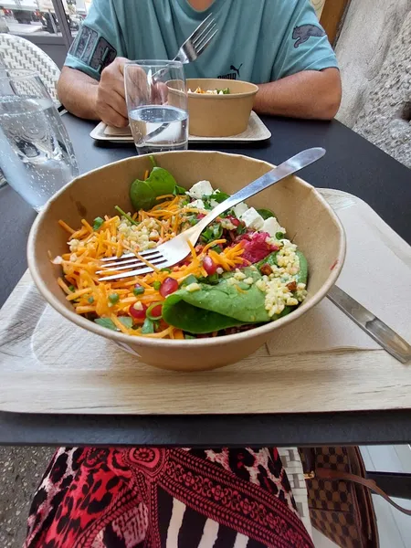 LOQUA - Saladerie Bowl & Croq'