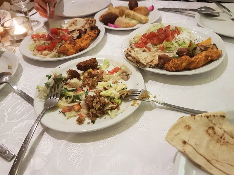 Restaurant Layalina