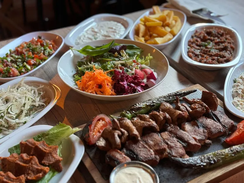 RESTAURANT MEKAN