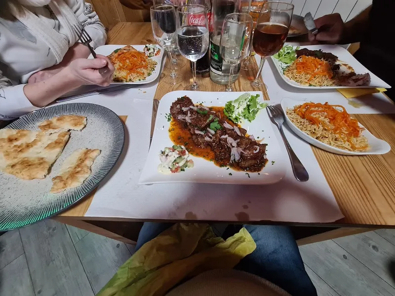 Kaboul Grill kebab)
