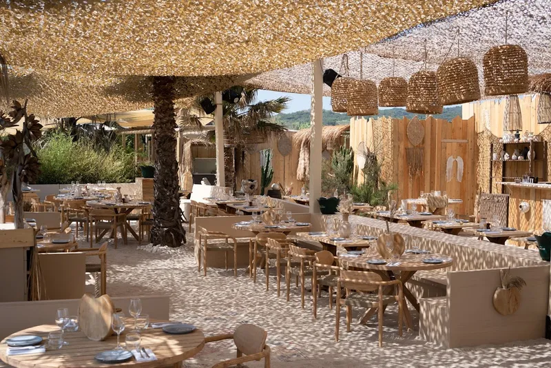 Kalamata Beach - Saint tropez