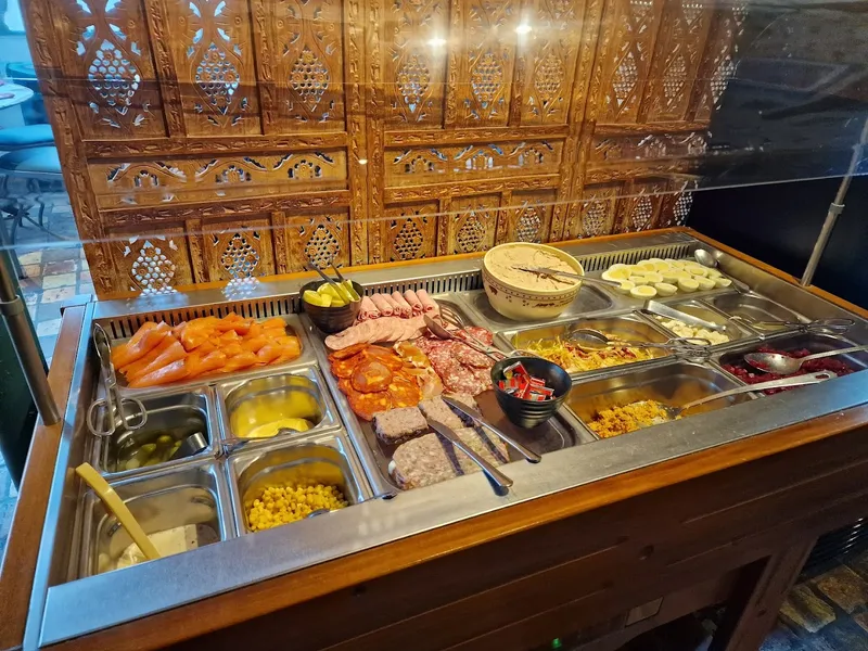 LE BUFFET