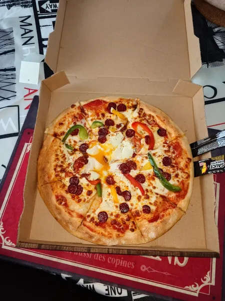 LA PIAZZA | Restaurant & Pizzeria