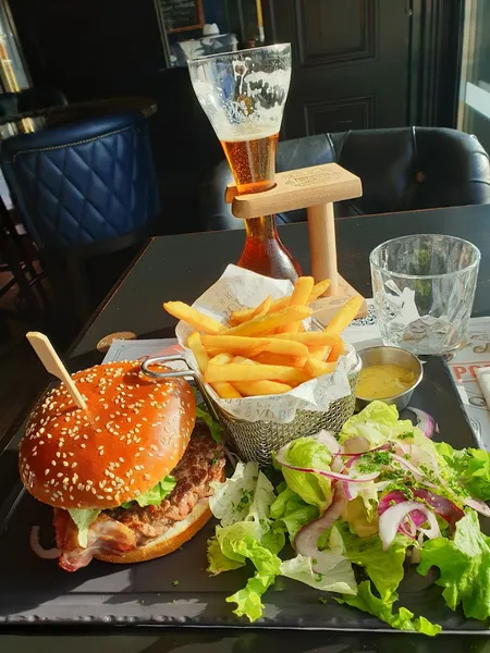 Au Bureau