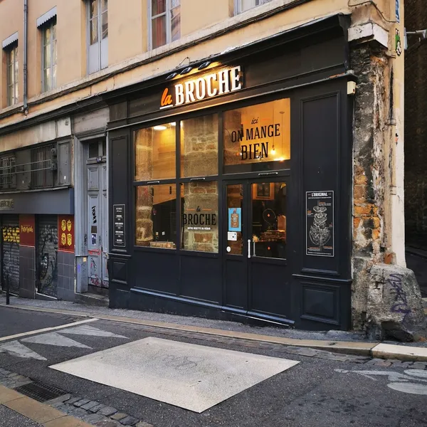 La Broche