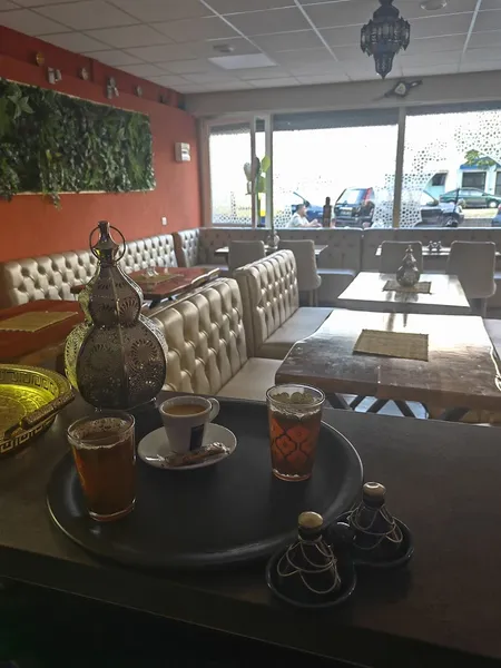 Medina Food&Café