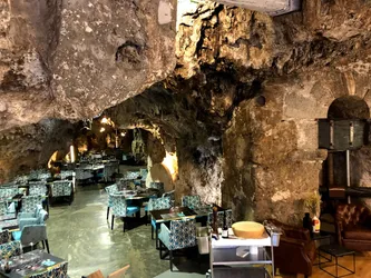 Les 10 restaurants festifs de Var
