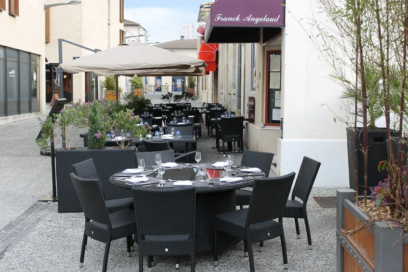 Le Cohé