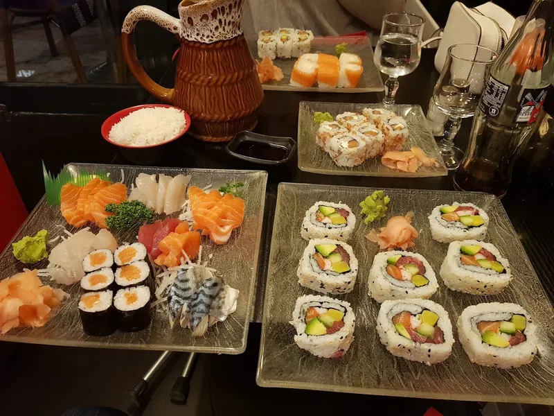 SUSHI YAKITORI -
