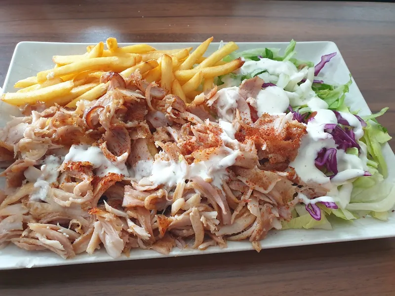 Doner ad kebab pizza soultz