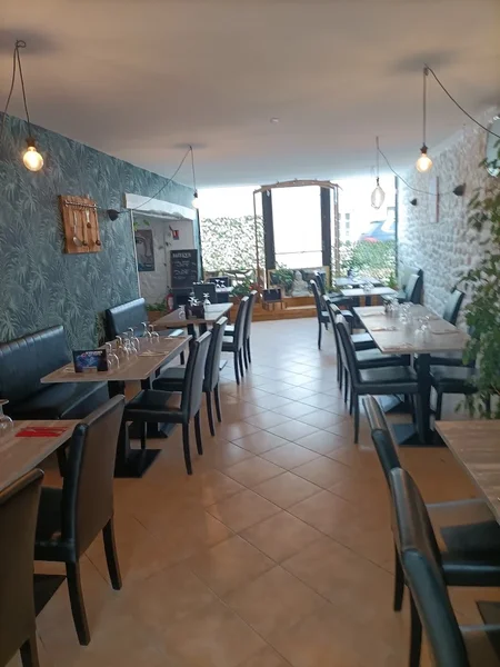 Chez Sab café restaurant