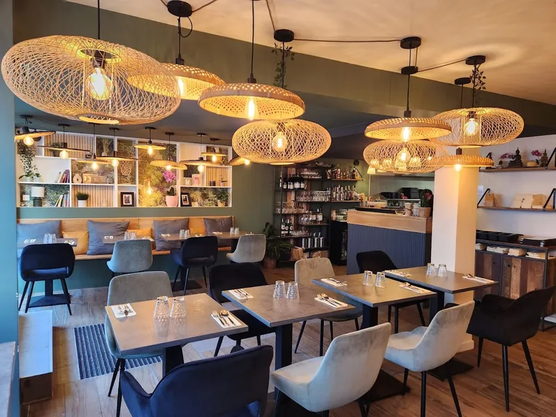 LAYNOU THAI KITCHEN