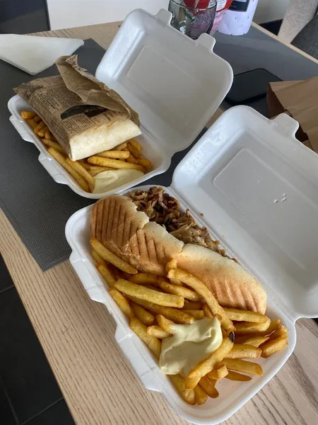 So good 29 ( Tacos . Sandwichs. Panini . Assiettes. Hamburgers )