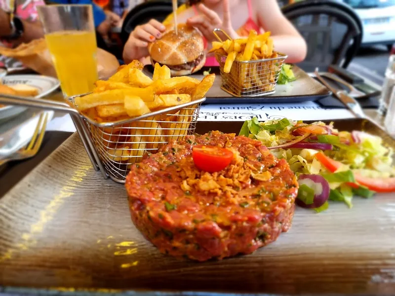 Le Bistrot