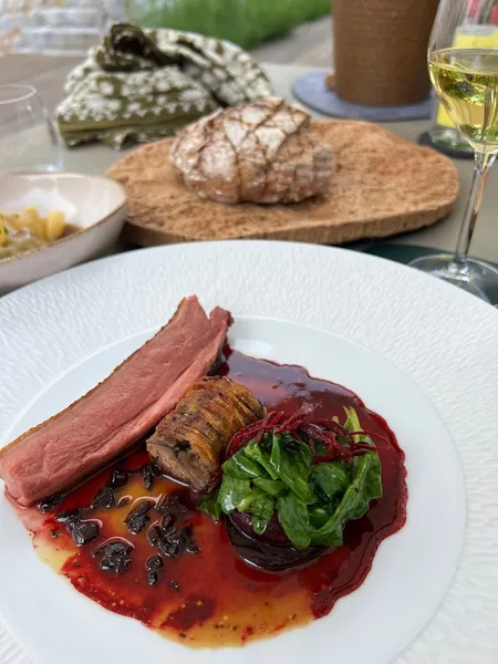 Le Dallaison Restaurant