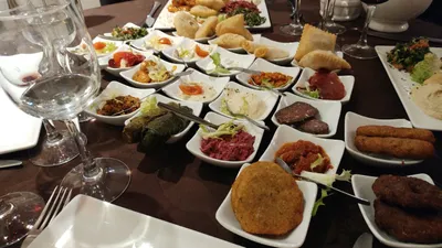 Les 5 restaurants libanais de Drôme