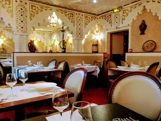 Les 9 restaurants Marocains de Hauts-de-Seine