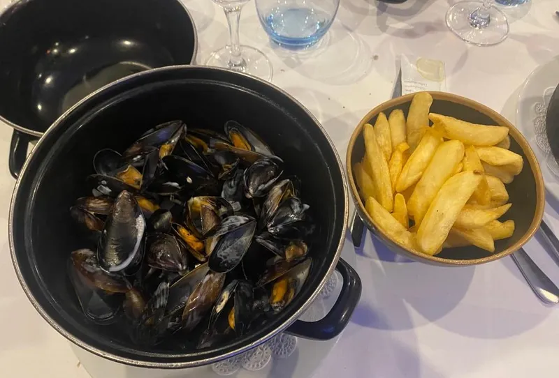 Restaurant Chez Mô (Albert 1er) et Poissonnerie