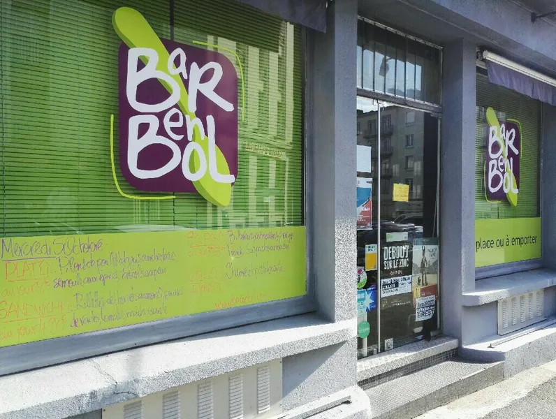 Bar en Bol