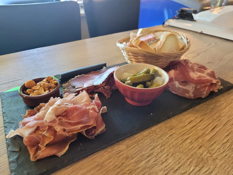 La Paillote