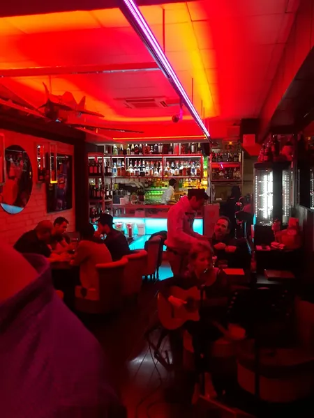 Lounge Bar Galerie Vieceli