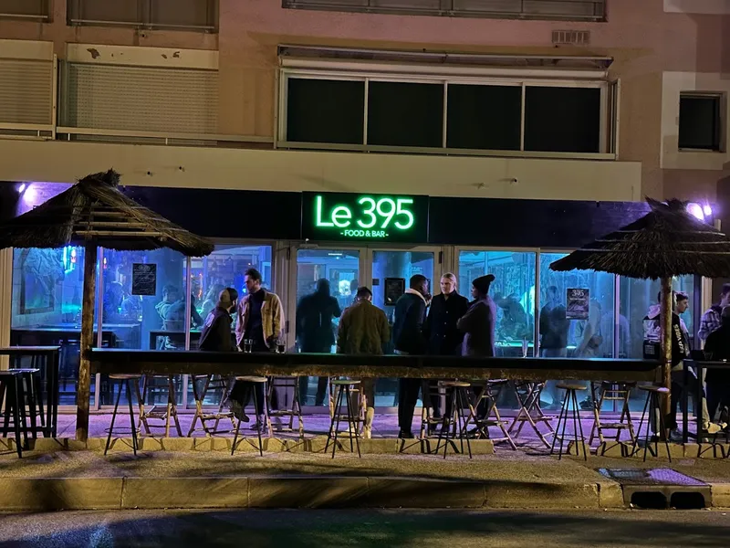 LE 395-Food&Bar