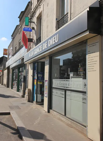 Bar Tabac A La Grâce De Dieu