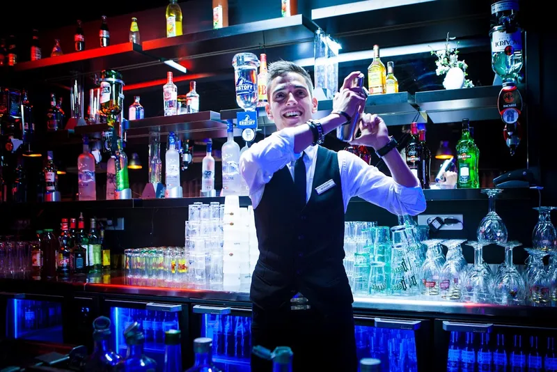 Crystal Bar - Paxton MLV
