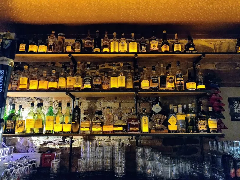 Tiffany's Pub