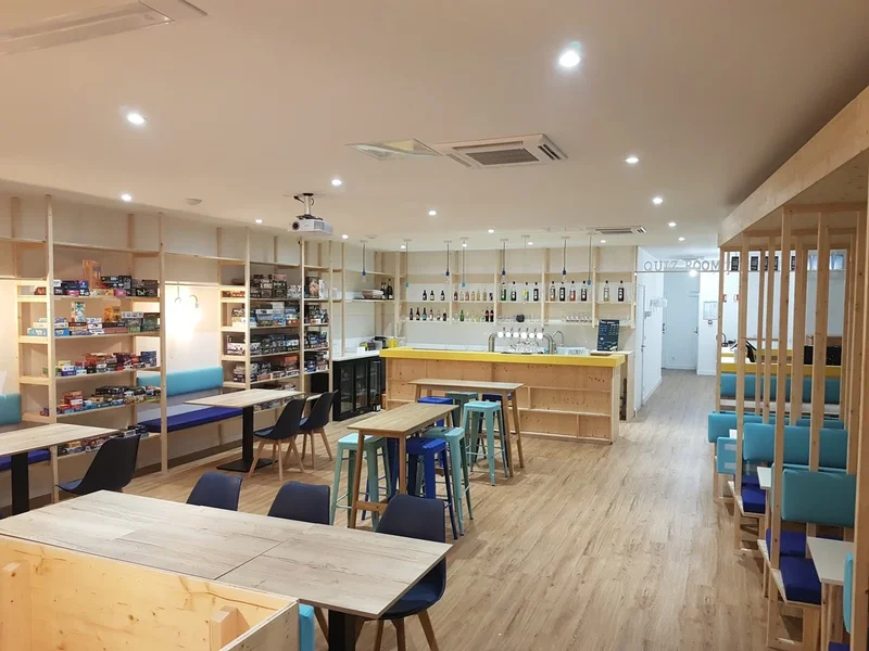 Baraka Jeux Grenoble - Bar à jeux et vente de jeux