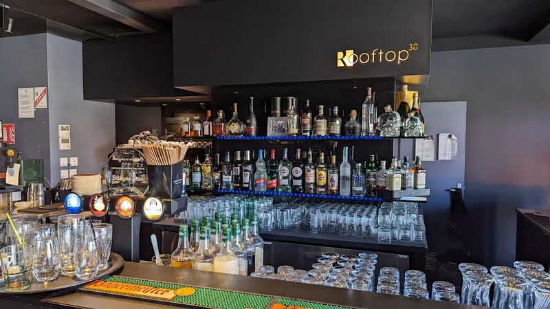 Le Rooftop 38