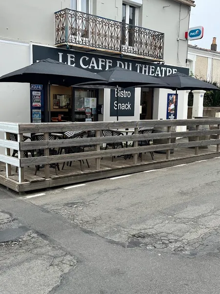 LE CAFÉ DU THÉÂTRE