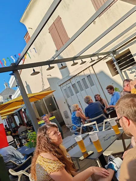 Sybarite Bar à Vins, Cocktails & Bières