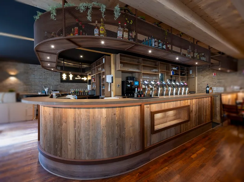 Brasserie Moon - Bar & restaurant