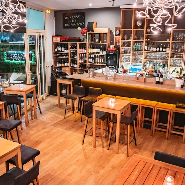 La Suite Wine Bar