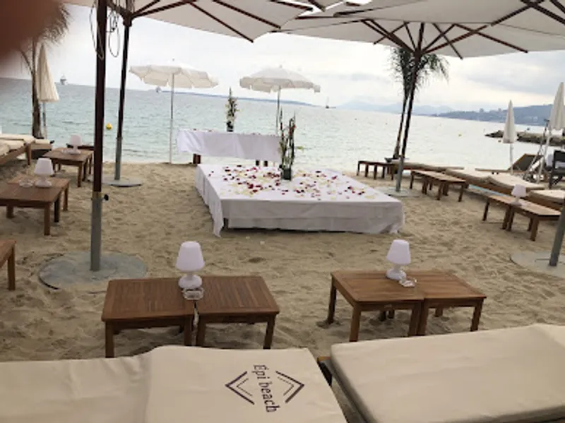 Epi Beach