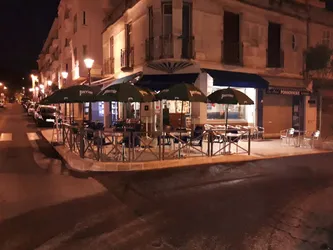 Les 6 bars de Vallauris Alpes-Maritimes