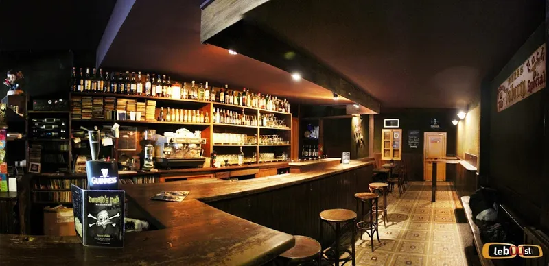 Donald's pub