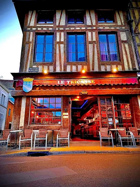 Le Tricasse