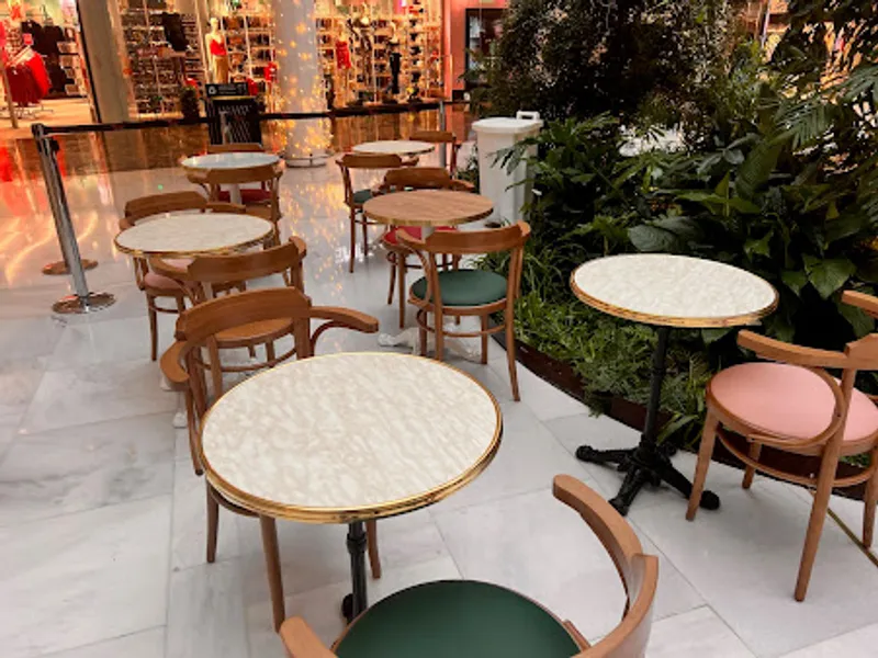 Krispy Kreme - CC Carré Sénart