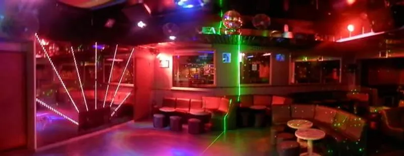 Le Pussy Cat Discothèque